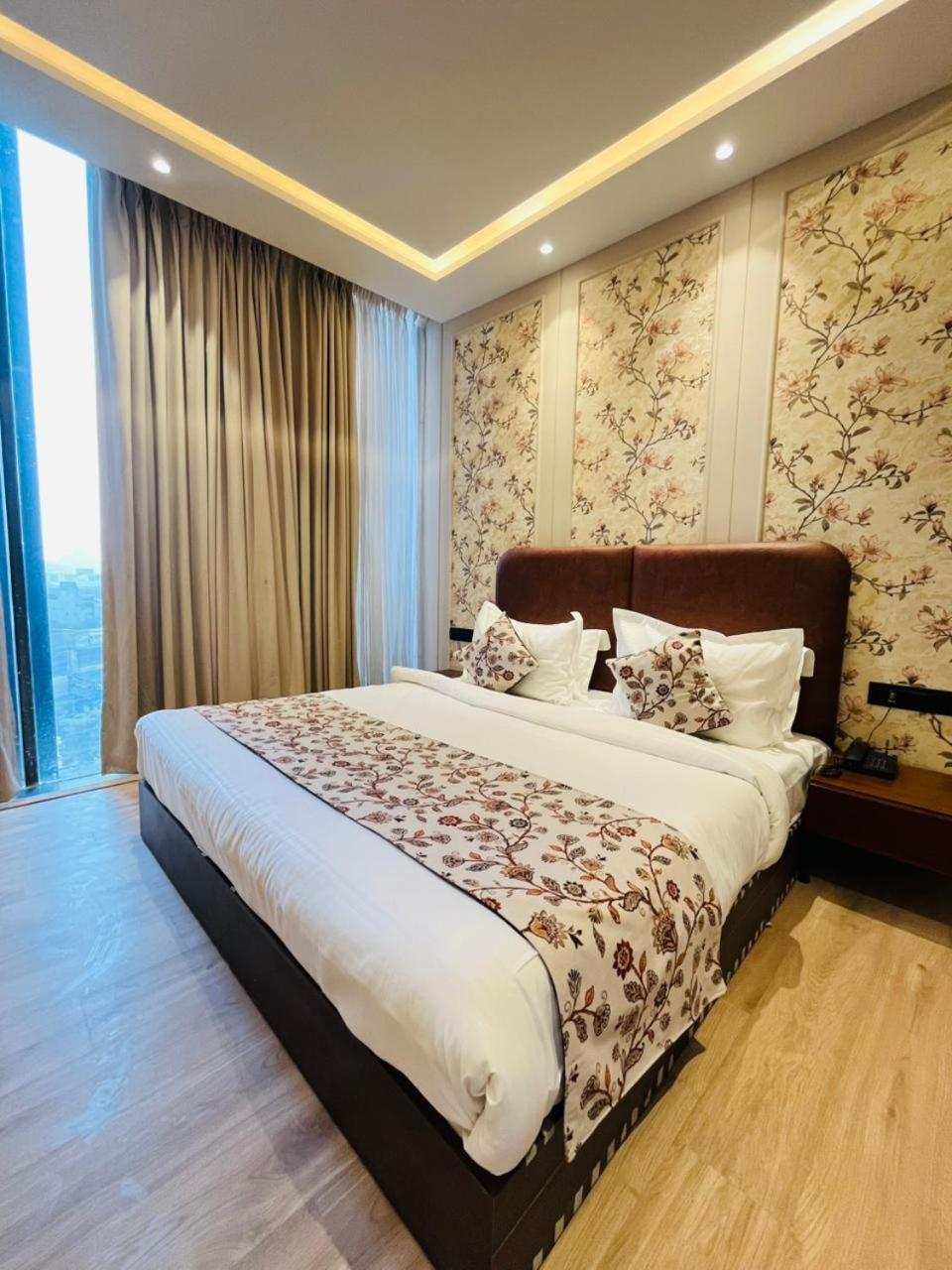 City Klyde Inn Amritsar Exteriör bild